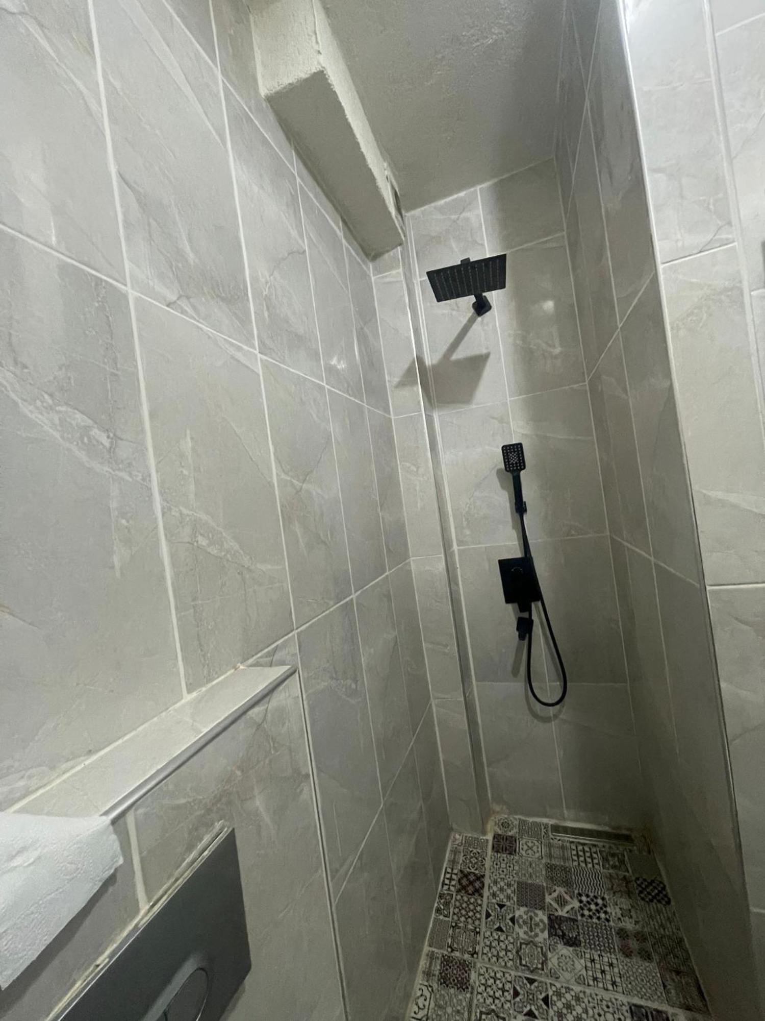 Grand Bella Vista Hostel イスタンブール エクステリア 写真