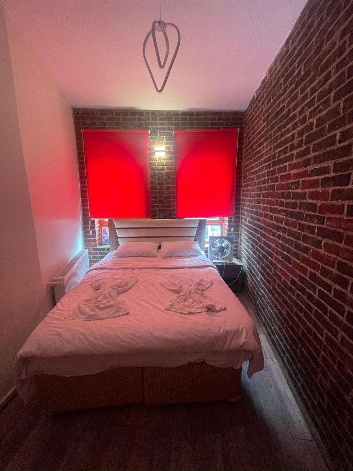 Grand Bella Vista Hostel イスタンブール エクステリア 写真